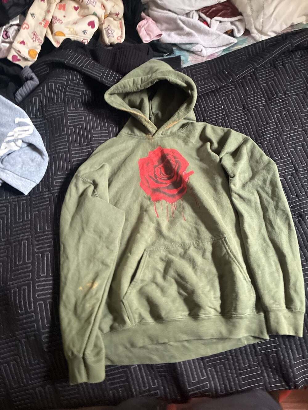 Olive Green Rose Graphic Pullover Hoodie